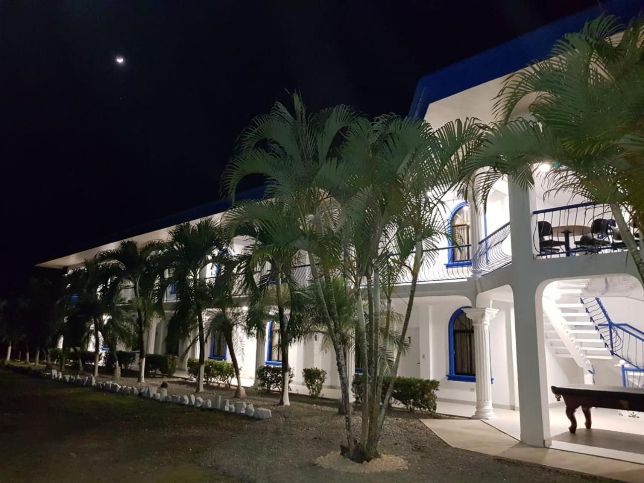 Hotel Las Palmas De Osa Ciudad Cortes Luaran gambar