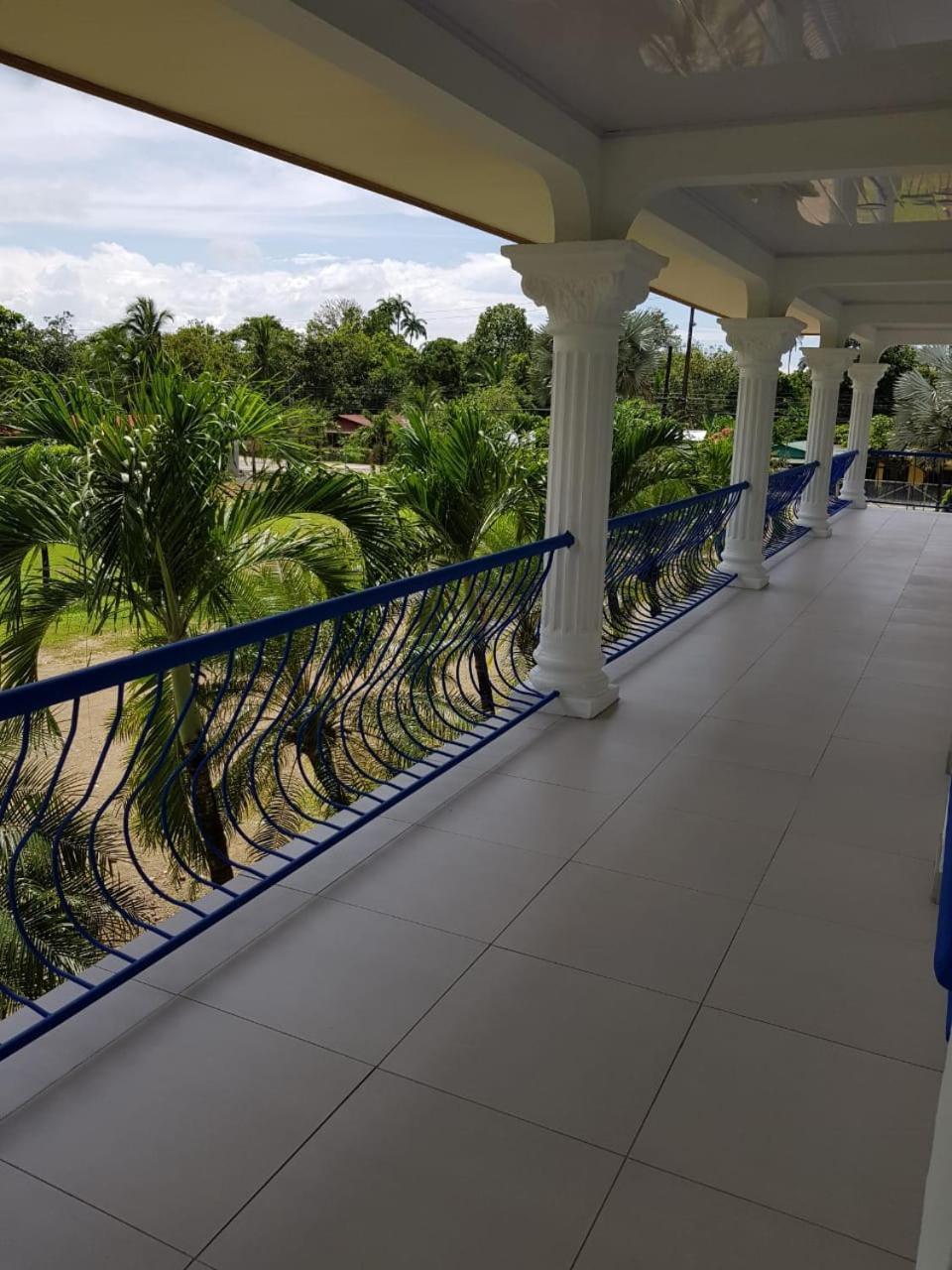 Hotel Las Palmas De Osa Ciudad Cortes Luaran gambar