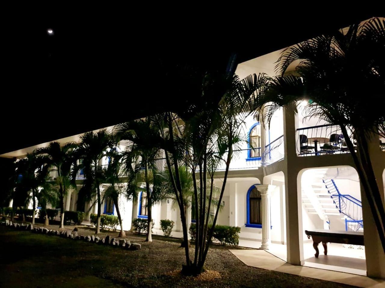 Hotel Las Palmas De Osa Ciudad Cortes Luaran gambar