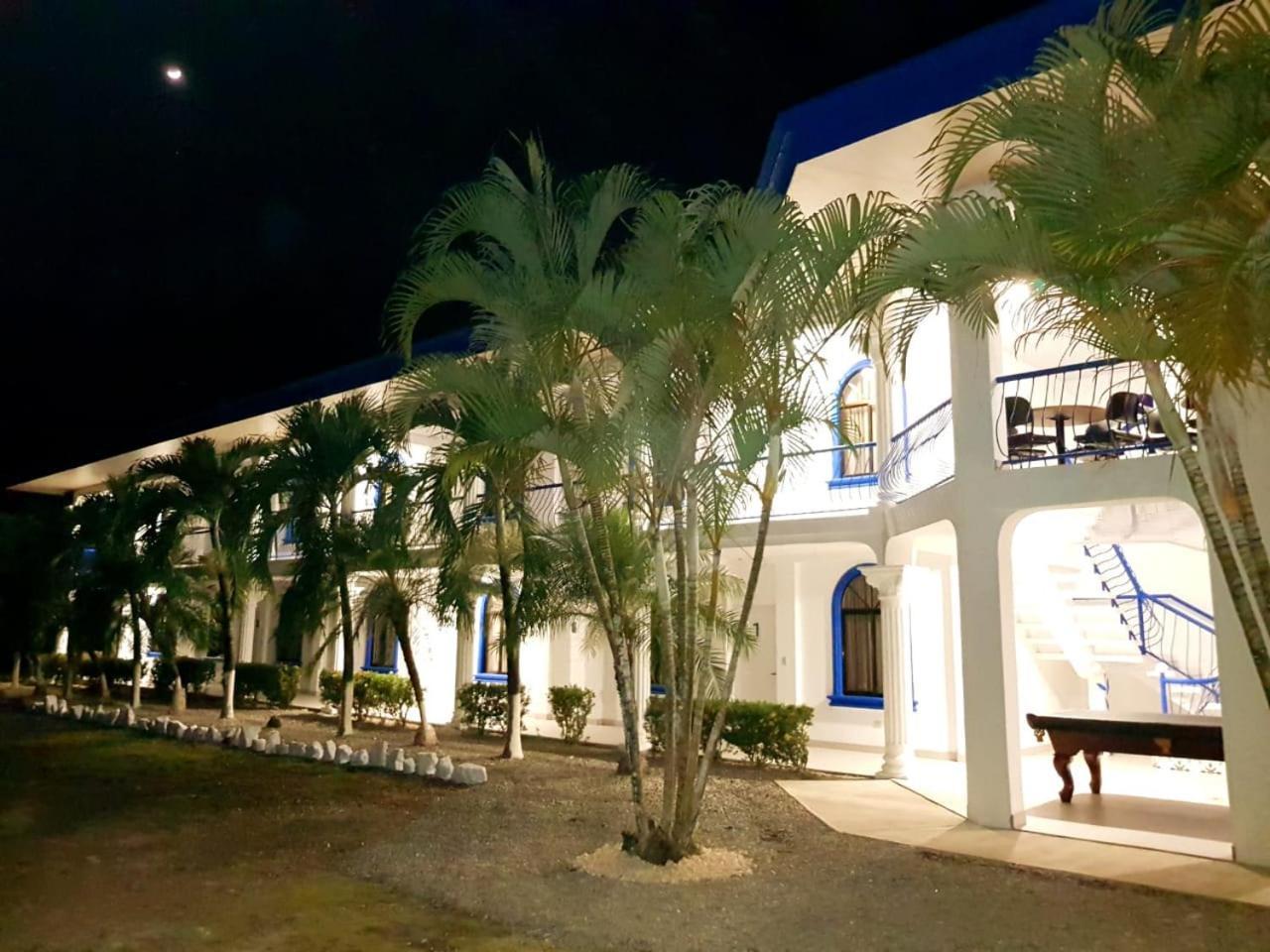 Hotel Las Palmas De Osa Ciudad Cortes Luaran gambar